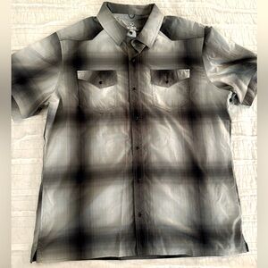 KUHL Konquer mens short sleeve button up